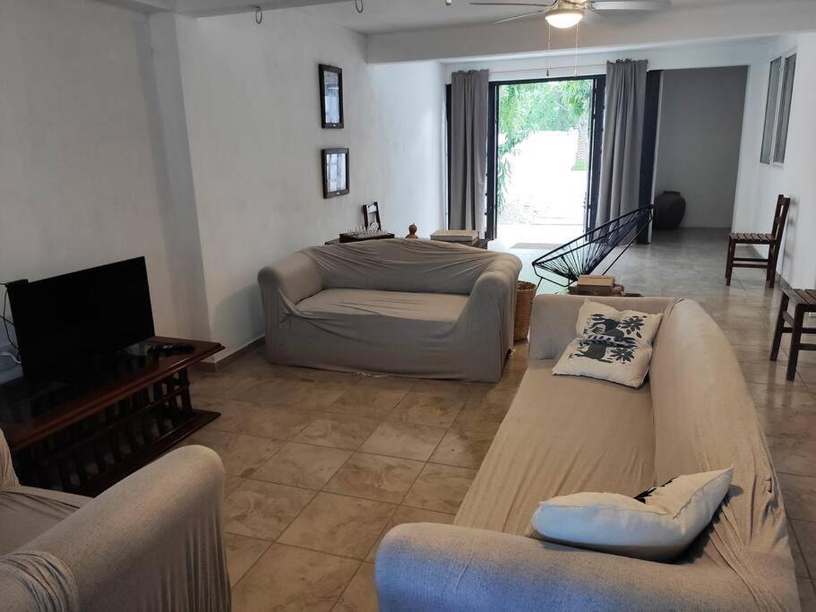 Casa Mango Amplia Con Alberca Y Cerca De La Media Luna !!! Рио-Верде Экстерьер фото